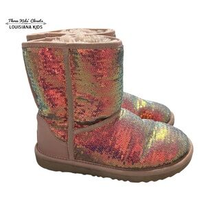 UGG Classic Short II Sz 4 Big Kid Sequin Rainbow Boots